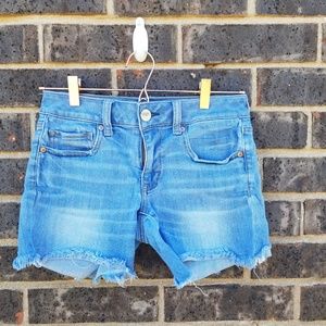 American Eagle Outfitters | Lightwash Midi Shorts